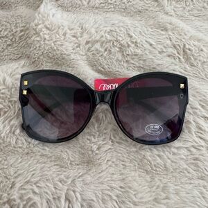 NWT Bob Mackie‎ Sunglasses